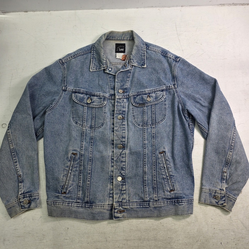Vintage 90s Riveted Lee Denim Trucker Jacket Mens Large Long Light Wash Made USA